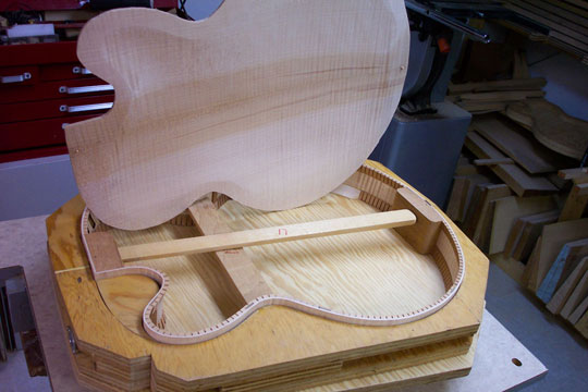 Jazz Guitar Assembly